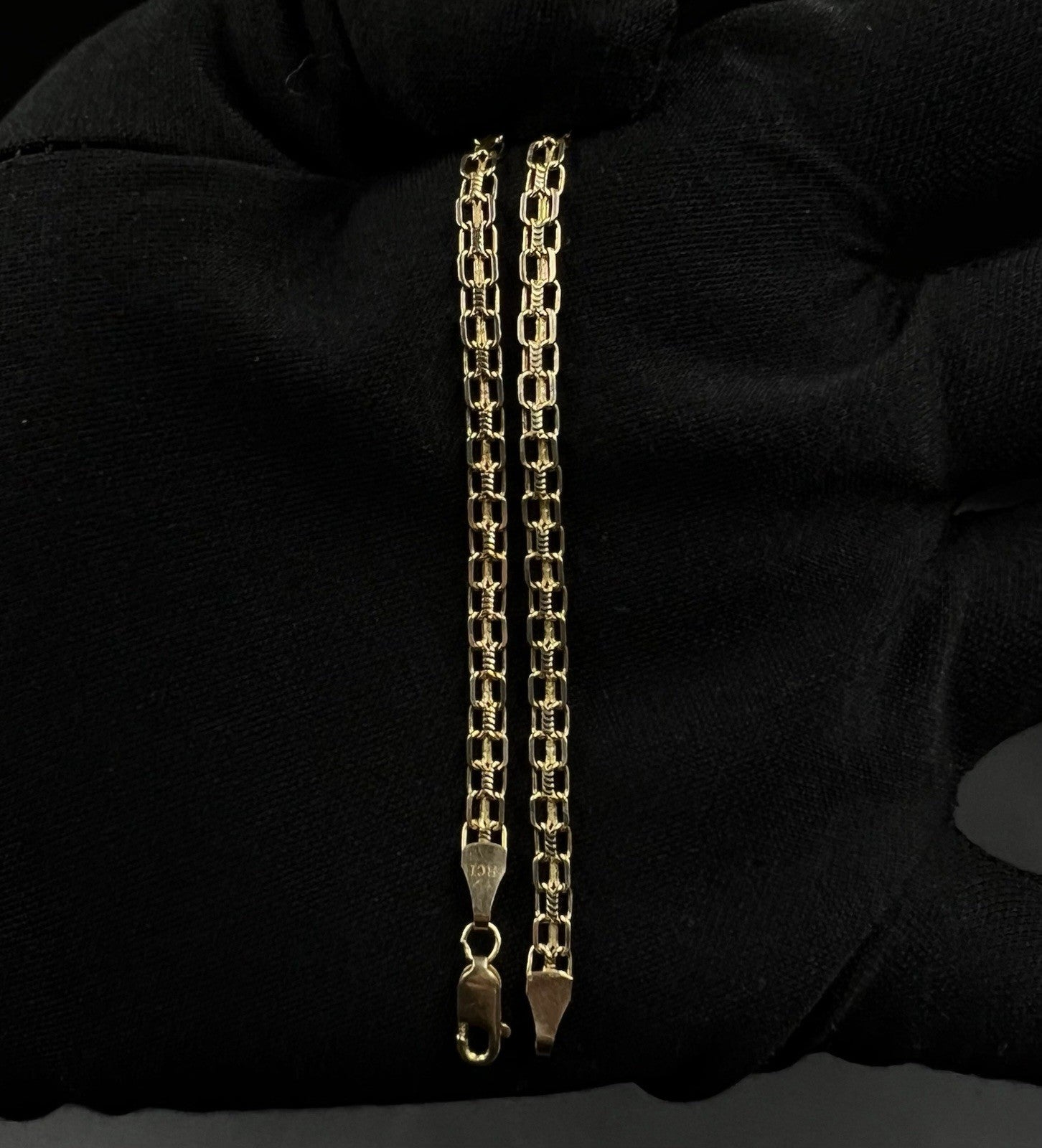 10.25” 14K Semi-Solid Yellow Gold Diamond Cut Bismark Anklet 3.83g | 3.5mm |
