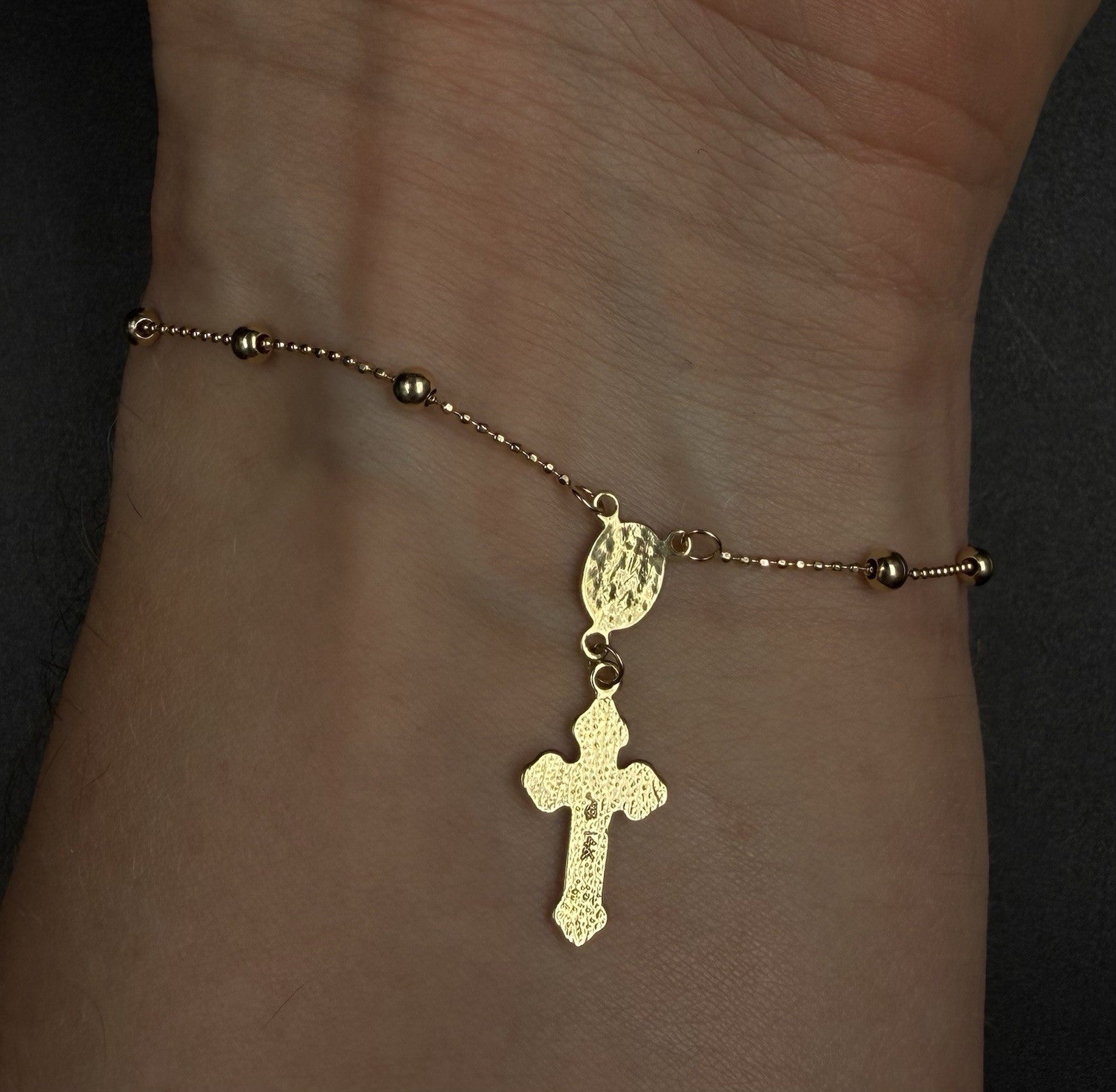 7.5” 14K Semi-Solid Yellow Gold Diamond Cut Charm Bracelet | 2.31g | 2.8mm |