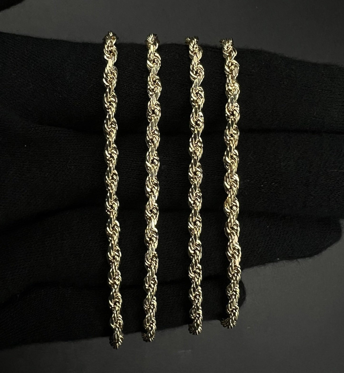 26” 10K Hollow Yellow Gold Diamond Cut Rope Chain | 7g | 3.5MM | Lobster Clasp |