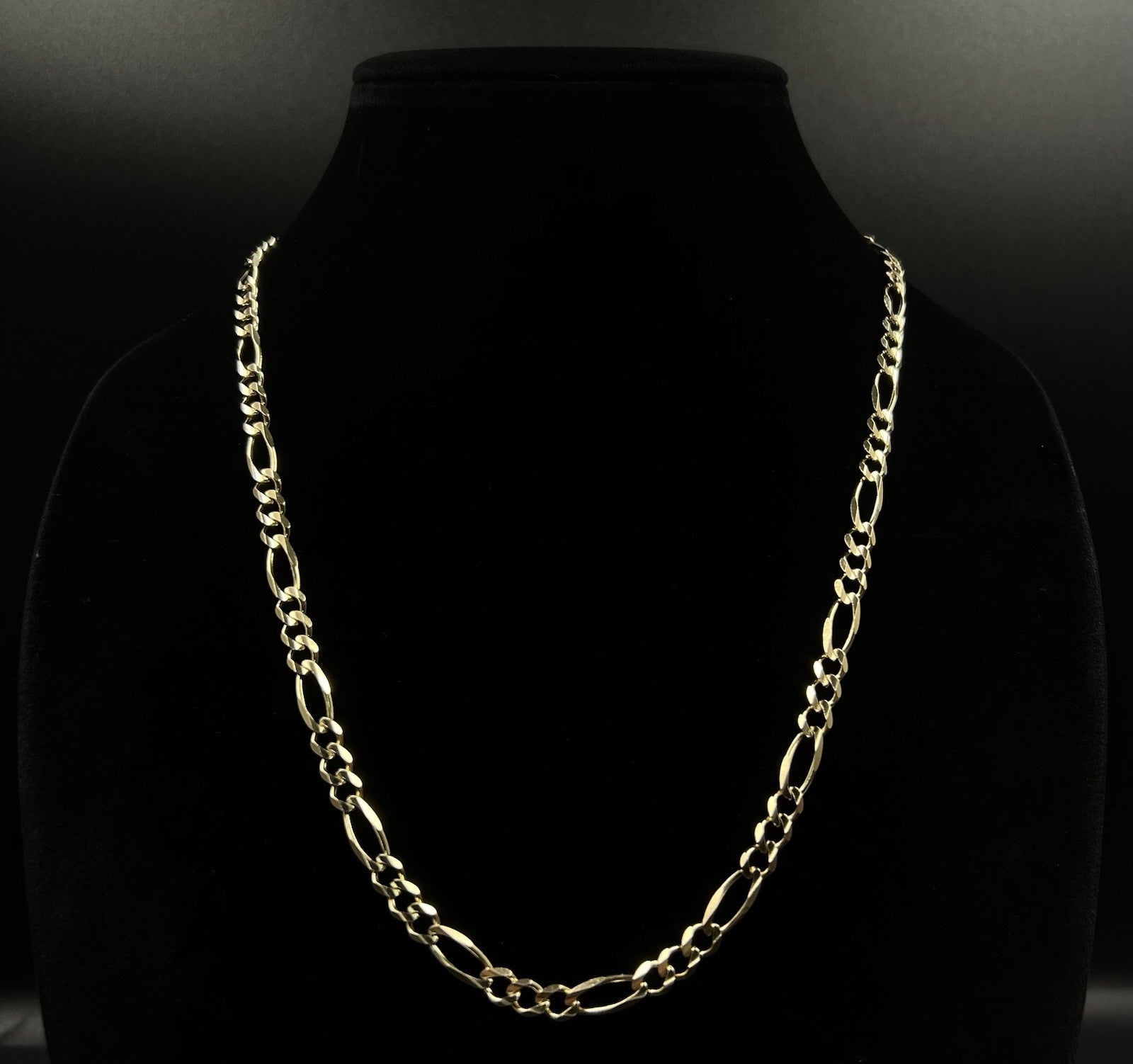 22.25” 10K Solid Yellow Gold Diamond Cut Figaro Chain | 21.81g | 6mm | Lobster |