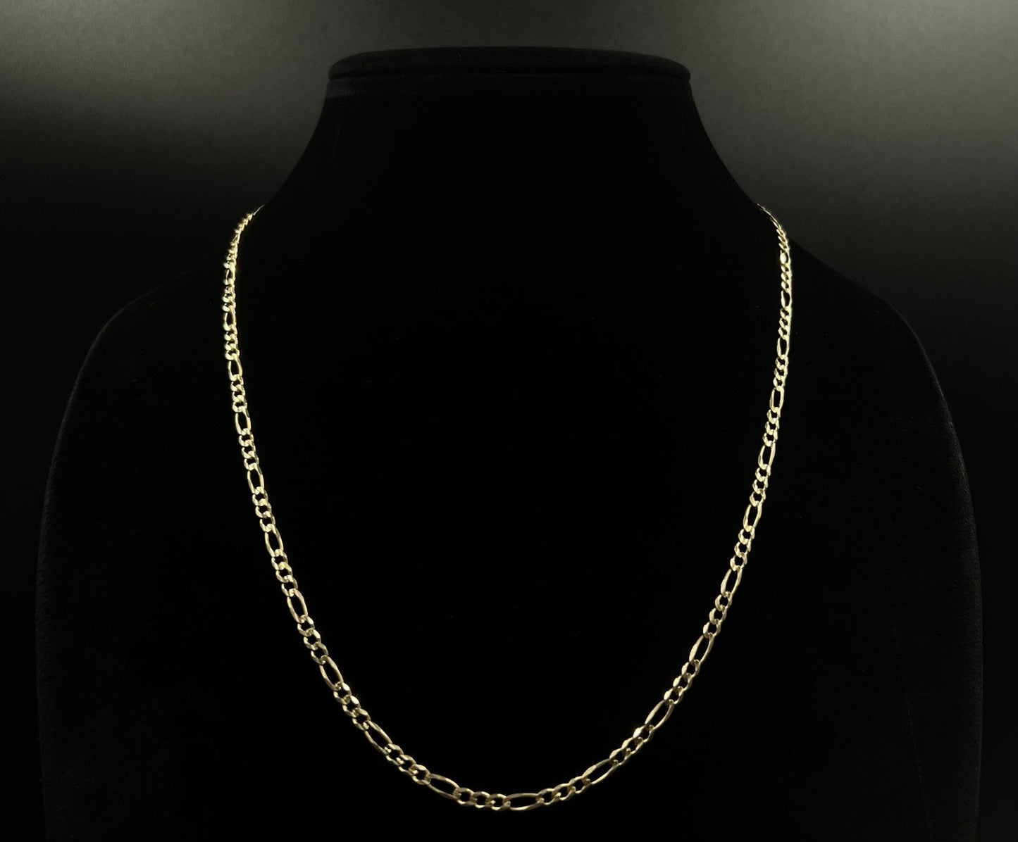 21.75” 14K Solid Yellow Gold Diamond Cut Figaro Chain | 9.04g | 3.2mm | Italy |