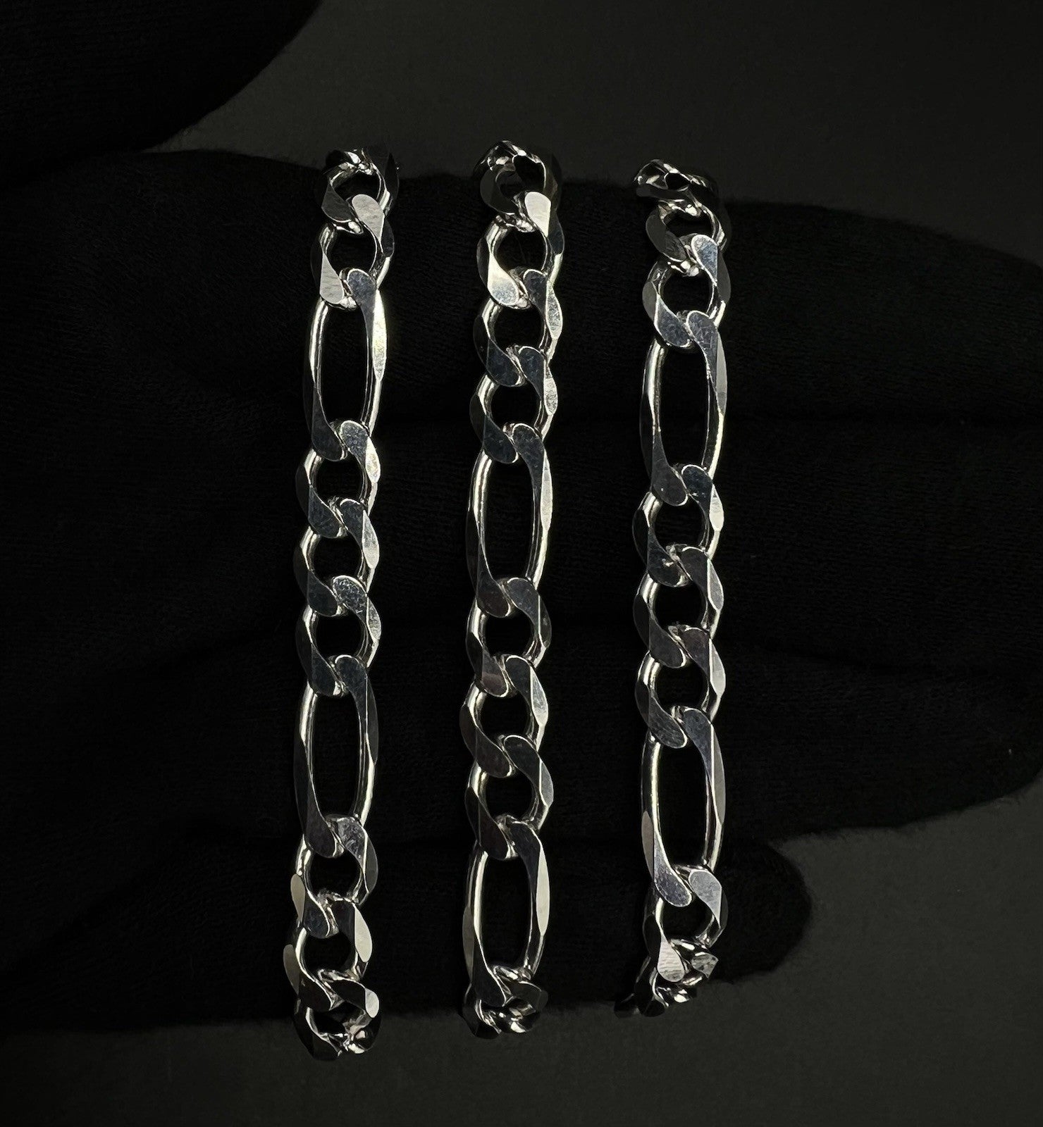 20” 925 Solid Sterling Silver Diamond Cut Figaro Chain 32.1g | 7.4MM | Italy |