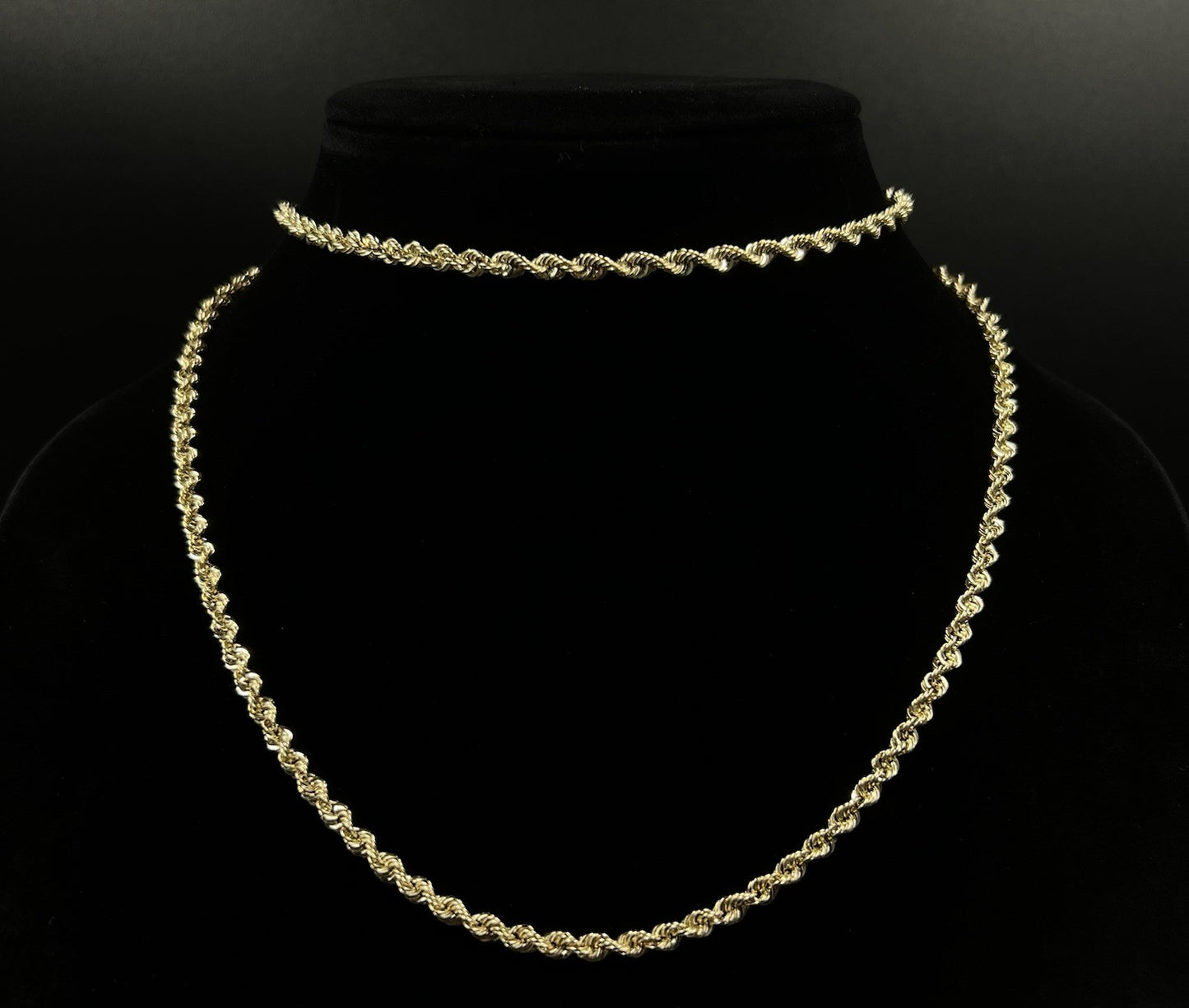 32” 14K Hollow Yellow Gold Rope Chain | 7.42g | 4MM | Lobster Clasp |