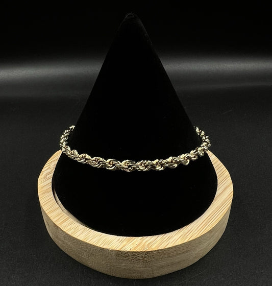 8.25” 10K Hollow Yellow Gold Diamond Cut Rope Bracelet | 4.96g | 4.5MM | Lobster
