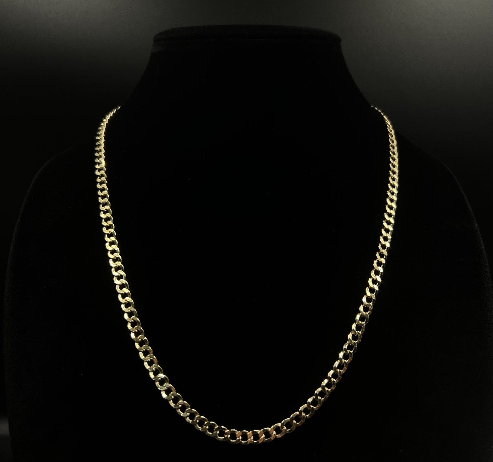 22” 10K Hollow Yellow Gold Diamond Cut Cuban Chain | 10.3g | 5.2MM | Lobster |