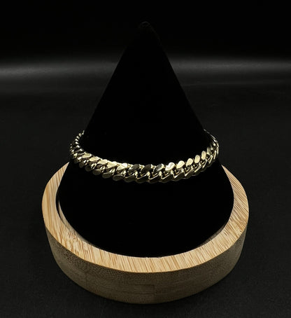 7.75” 10K Solid Yellow Gold Miami Cuban Bracelet | 27.57g | 6.8mm | Box Clasp |