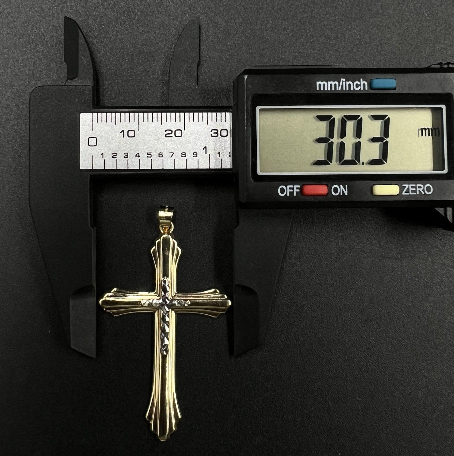 1.19” x 1.95” 10K Hollow Two-Tone Gold Diamond Cut Cross Pendant | 1.71g | 4mm |