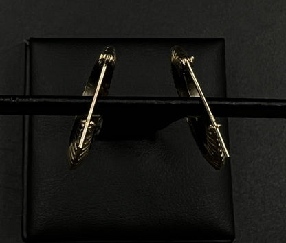 .82” 14K Hollow Yellow Gold Textured Hoop Earrings | 1.86g | 4.3mm | Hinged |