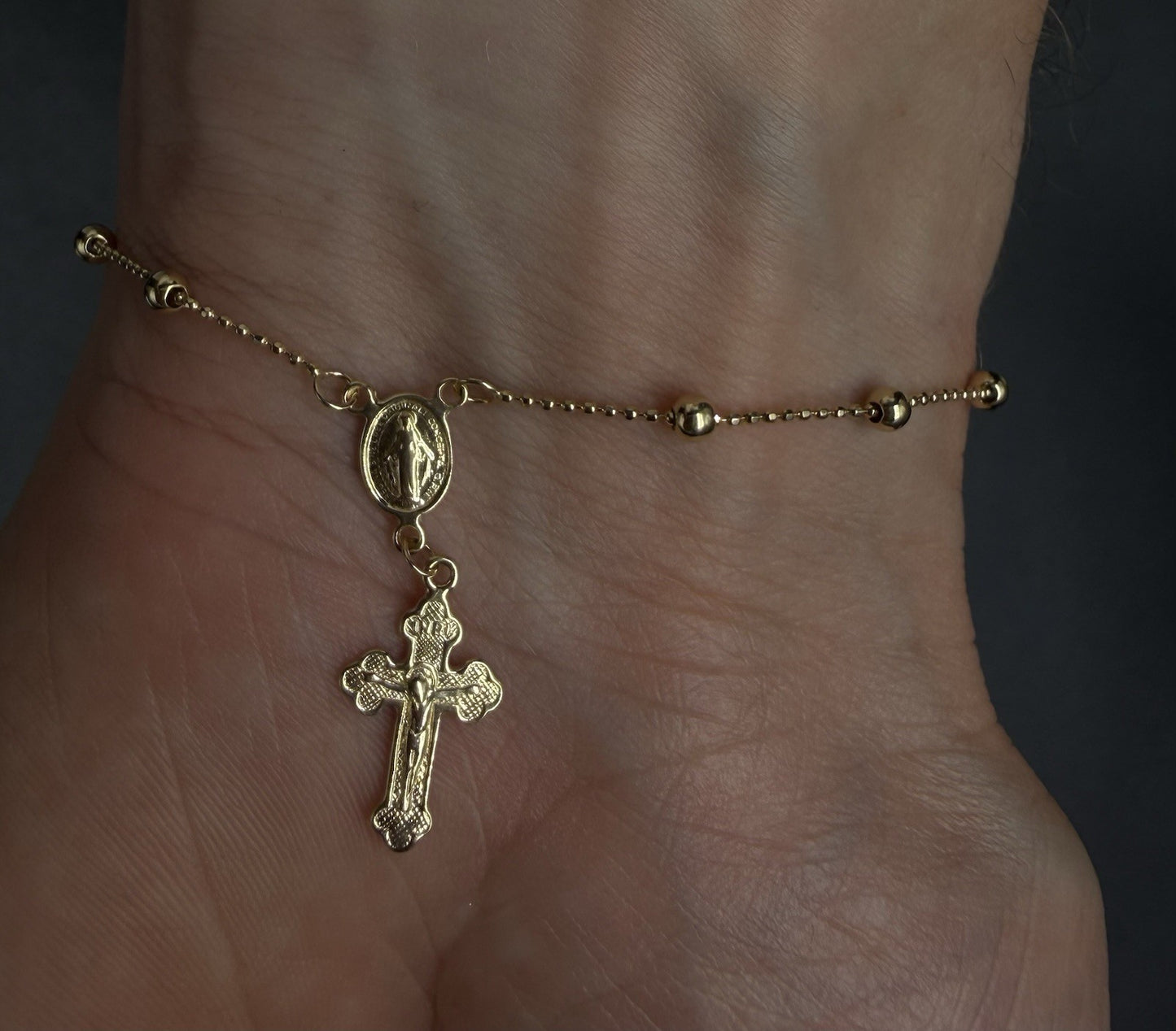 7.5” 14K Semi-Solid Yellow Gold Diamond Cut Charm Bracelet | 2.31g | 2.8mm |