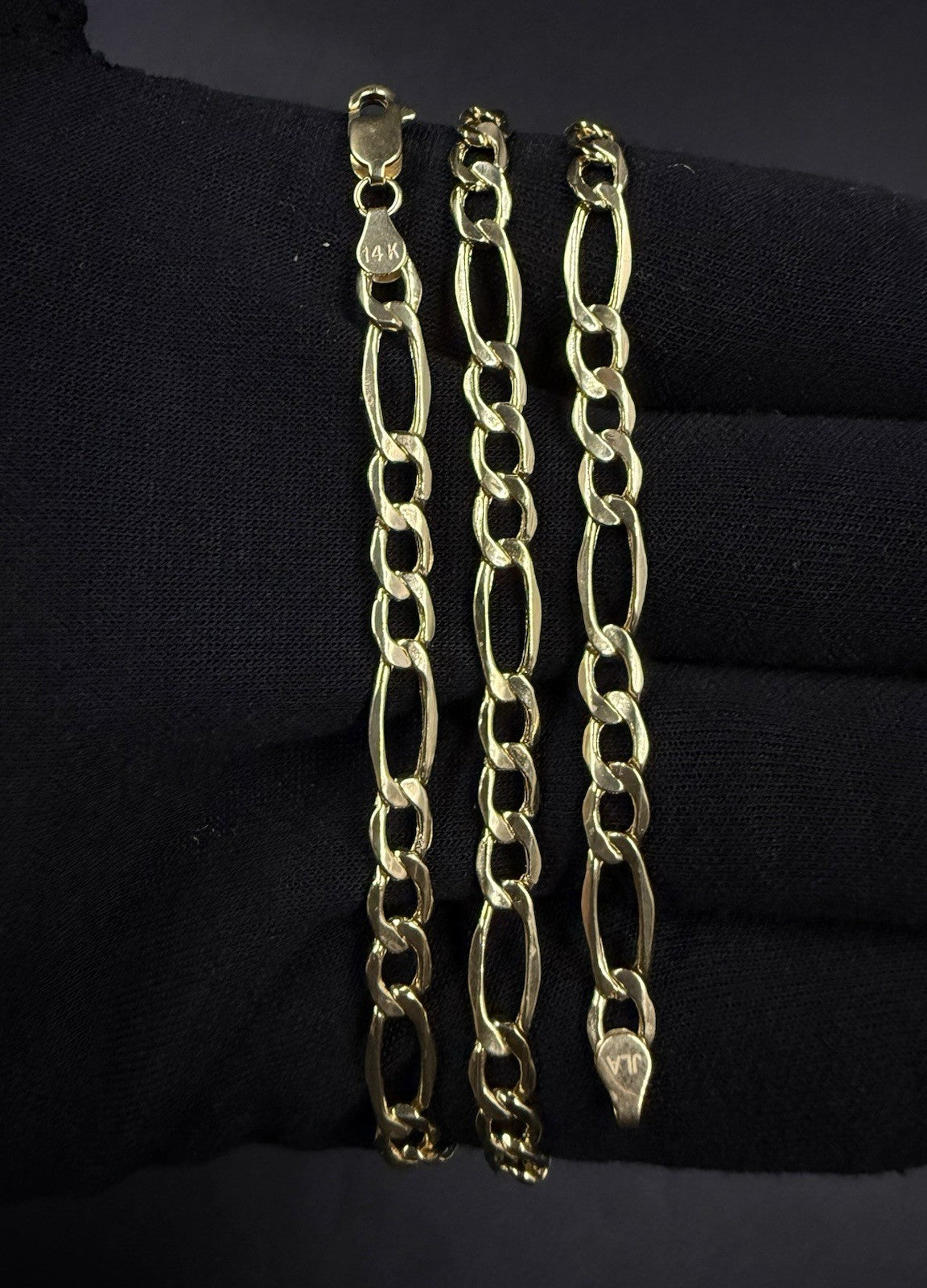 20” 14k Hollow Yellow Gold Figaro Chain 8g |5.4mm | Lobster Clasp |