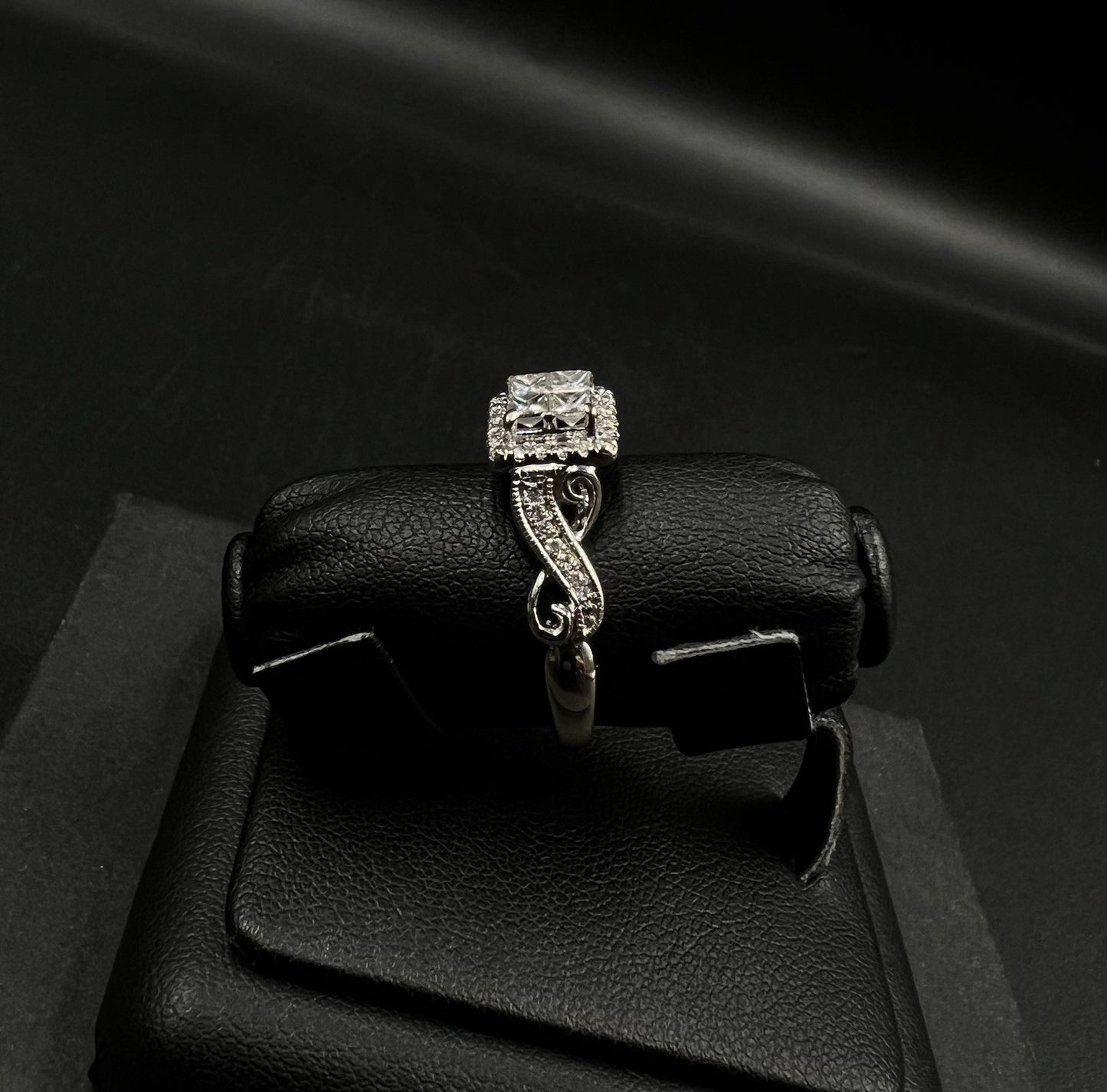 14K Solid White Gold Square Halo Natural Diamond Ring | Size 8 | ~1 ct | 5.76g |
