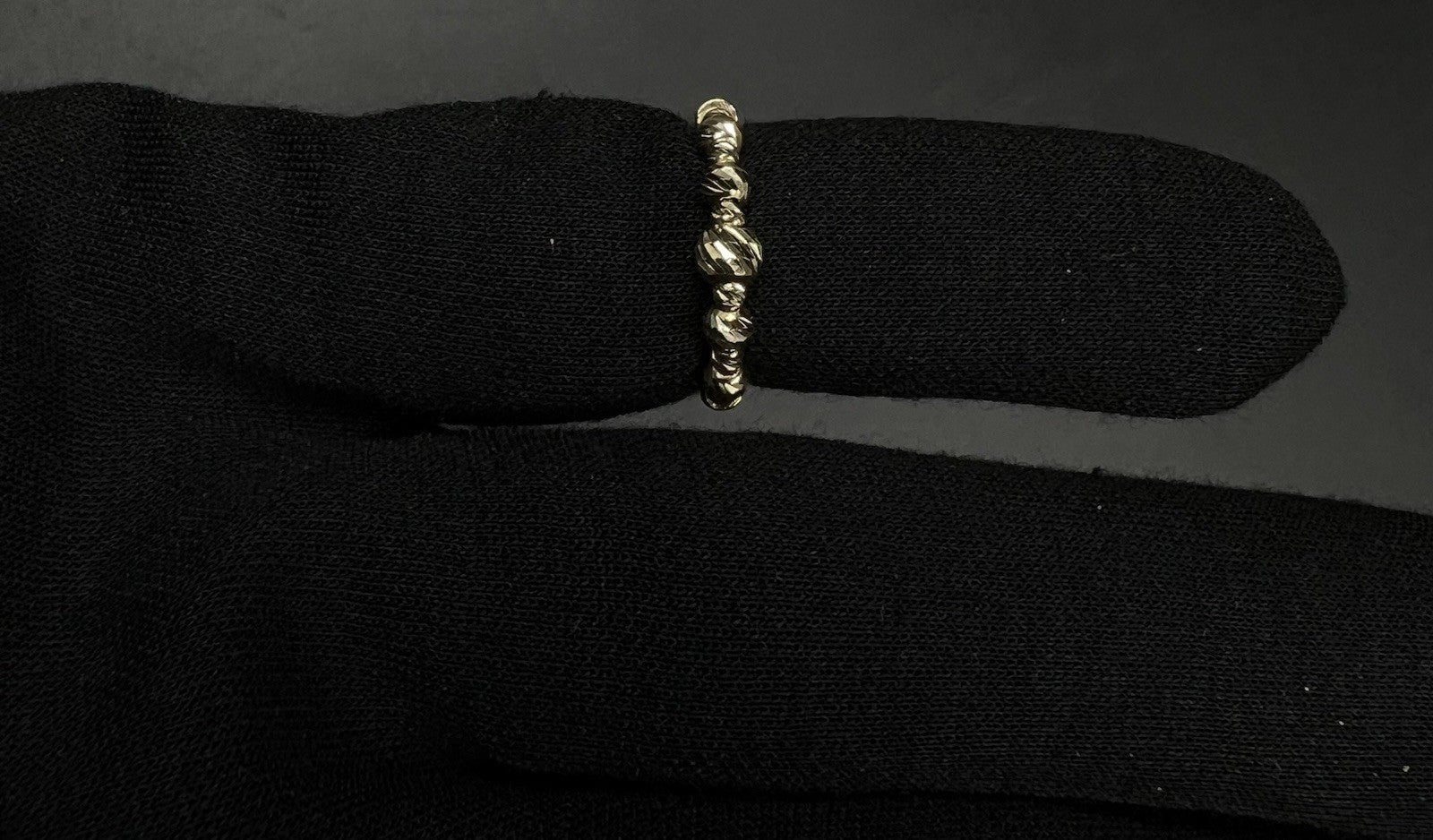14K Solid Yellow Gold Diamond Cut Mooncut Bead Ring | Size 4.5 | 1.42g |
