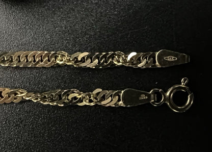 18” 9K Hollow Yellow Gold Singapore Chain | 4.54g | 2.8mm | Lobster Clasp |