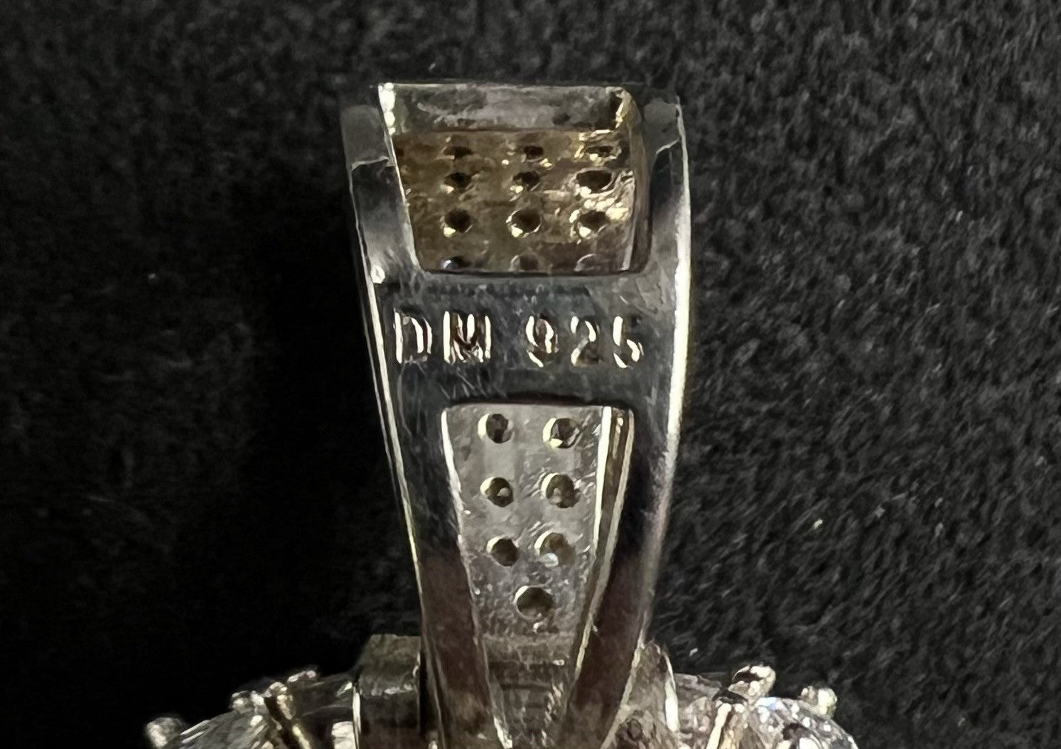 .84” x 1.8” 925 Semi-Solid Sterling Silver Jesus Face Pendant 11.44g 7.5MM Bail