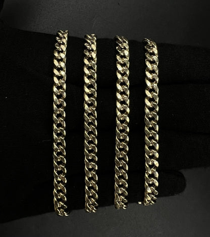 26” 10K Hollow Yellow Gold Diamond Cut Miami Cuban Chain | 22.10g | 6MM | Box |