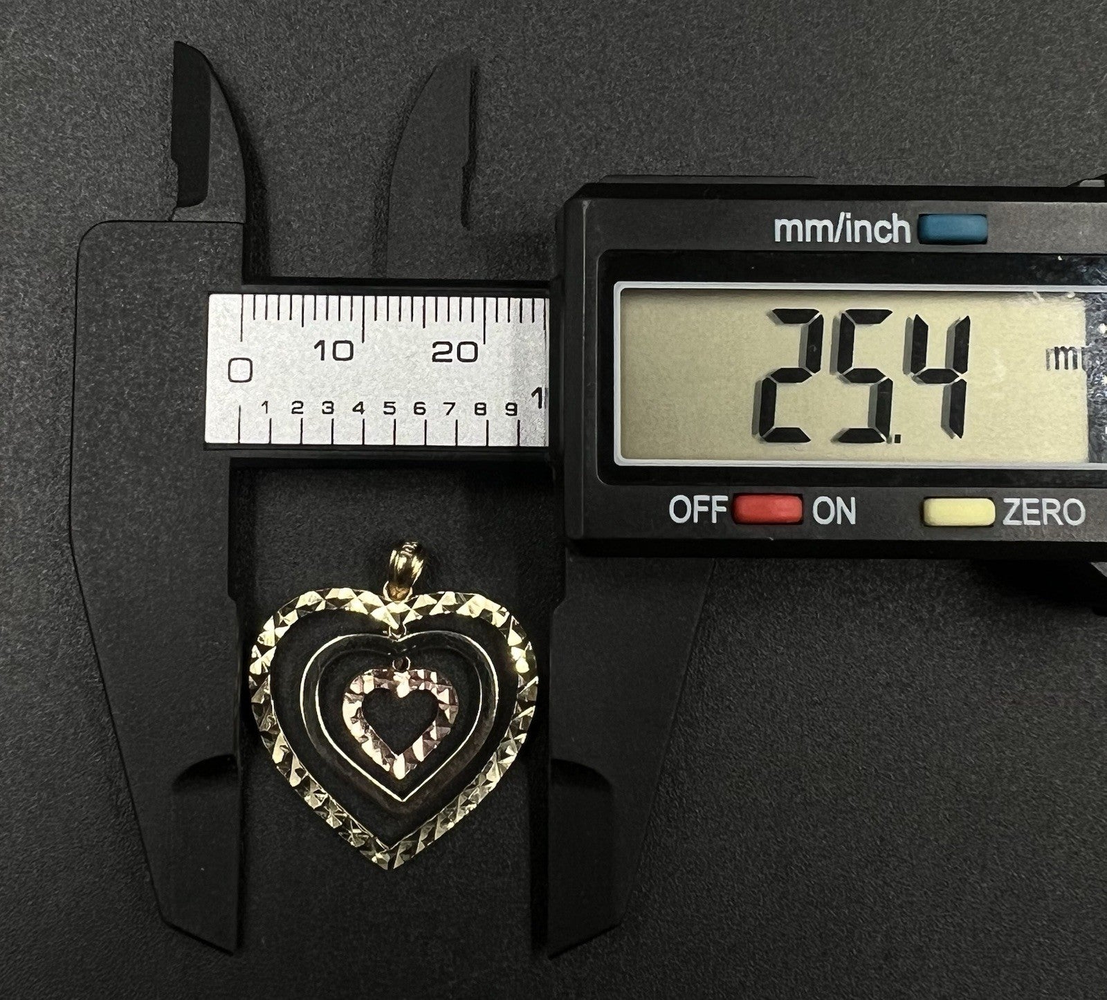 .94” x .94” 10K Semi-Solid Tri-Tone Gold Diamond Cut Heart Pendant 1.66g 3MM