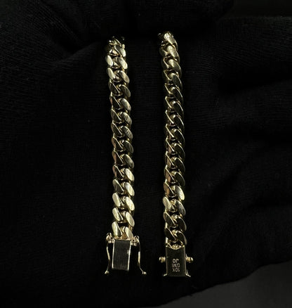 7.75” 10K Solid Yellow Gold Miami Cuban Bracelet | 27.57g | 6.8mm | Box Clasp |