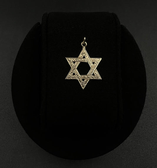 .86” 14K Solid Yellow Gold Star Of David Pendant | 1.73g | 2MM Bail |