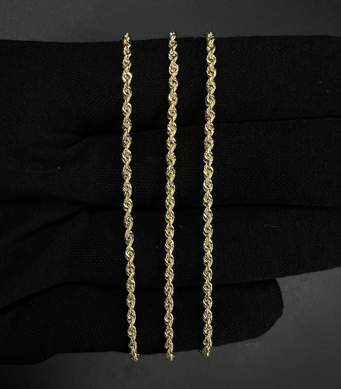 18.25” 14K Hollow Yellow Gold Rope Chain | 2.15g | 2.2MM | Lobster Clasp |