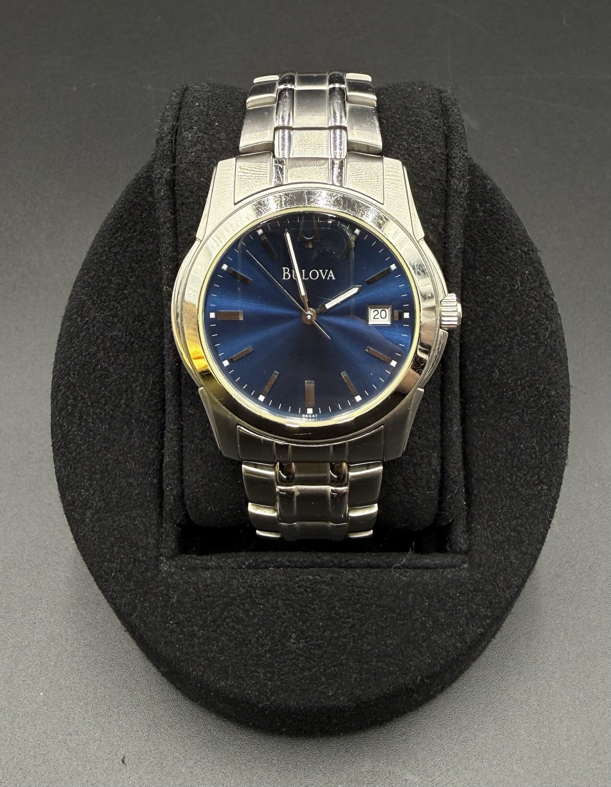 Bulova 38MM Men’s Classic Blue Sunburst Dial Stainless Steel Date Watch C860882