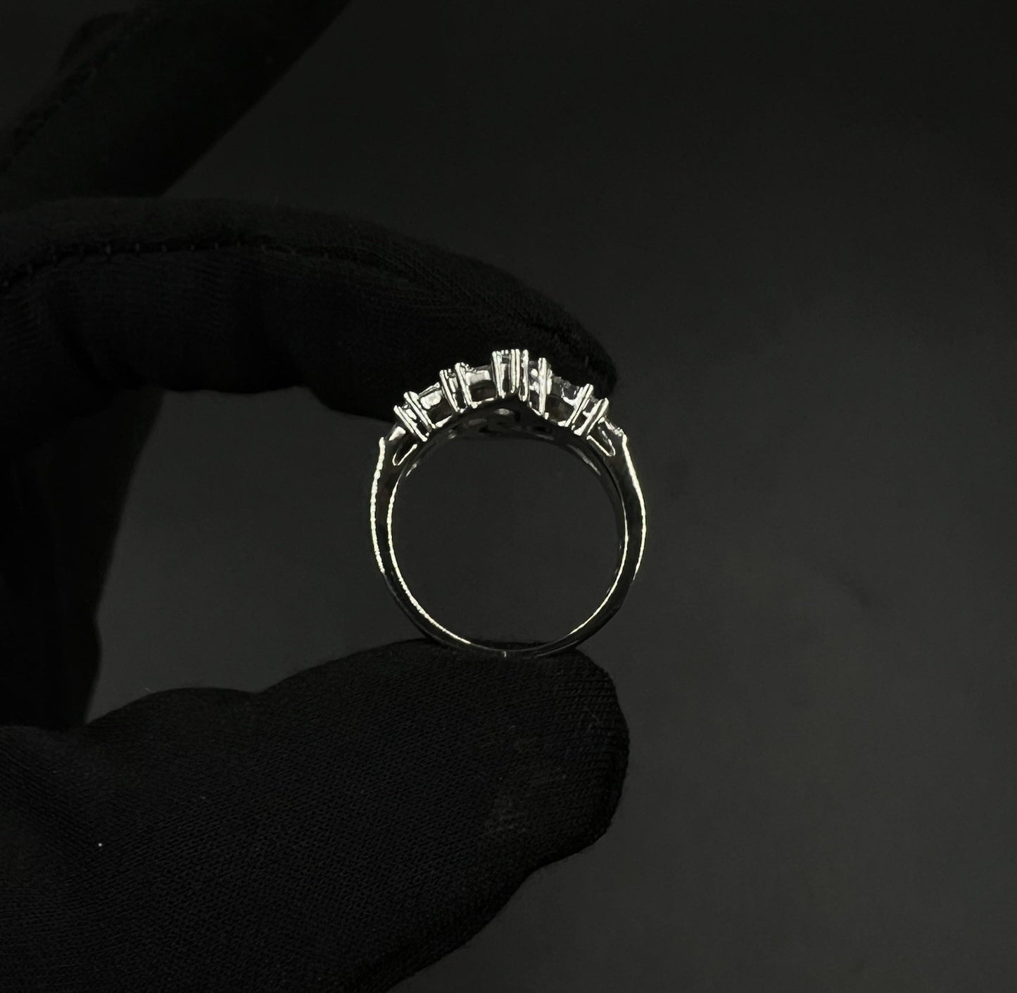 14K Solid White Gold Natural Diamond Baguette Round Cluster Ring Size 7.25 5.87g