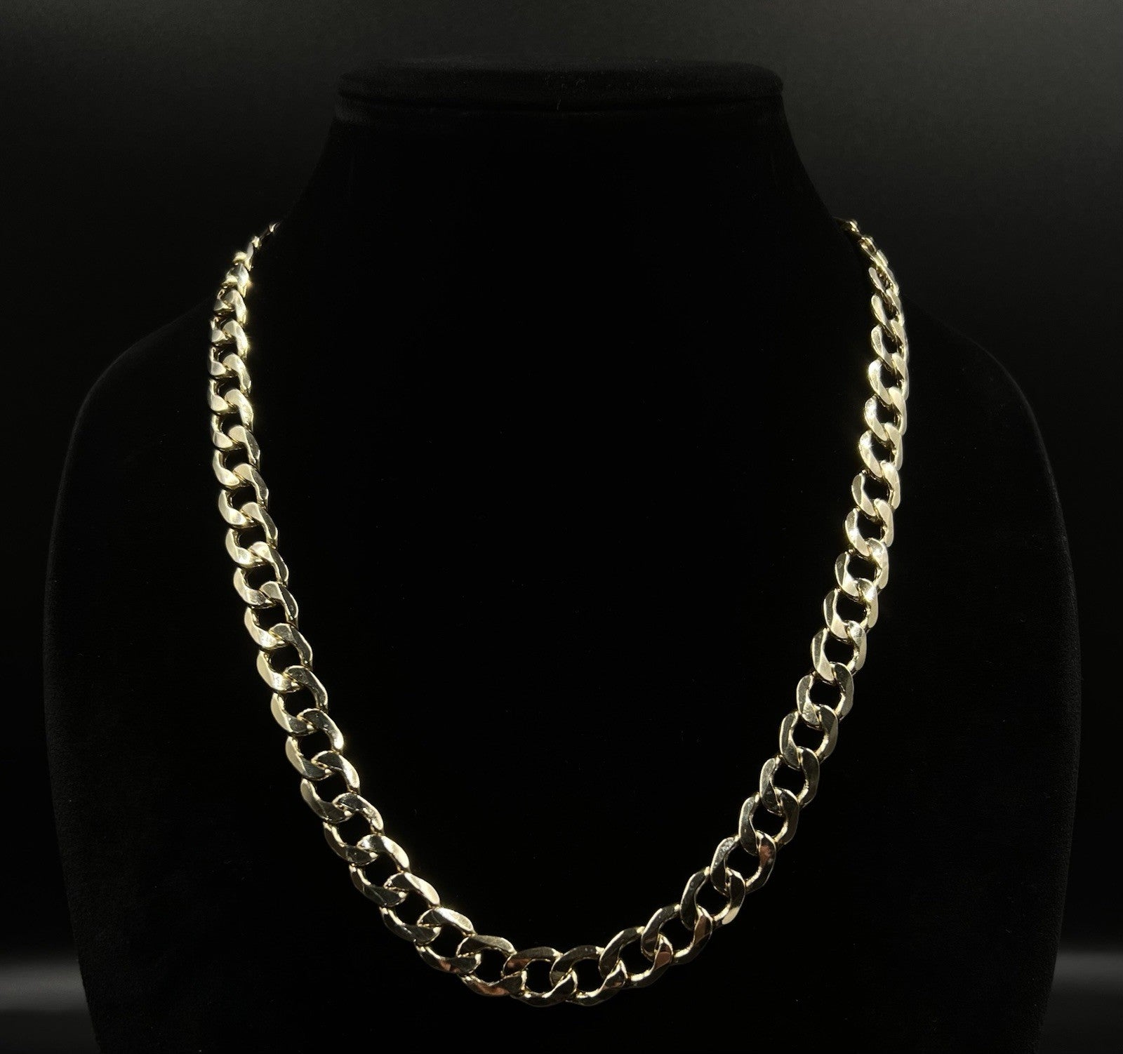 22” 14K Hollow Yellow Gold Diamond Cut Cuban Chain | 43.3g | 11MM | Lobster |