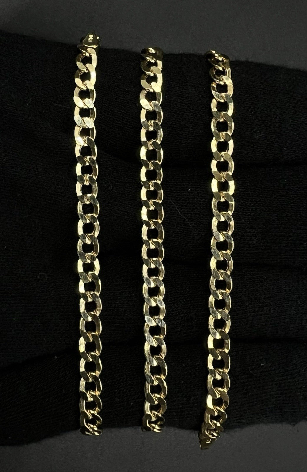 18” 10K Hollow Yellow Gold Diamond Cut Cuban Chain | 6.76g | 4.5MM | Lobster |