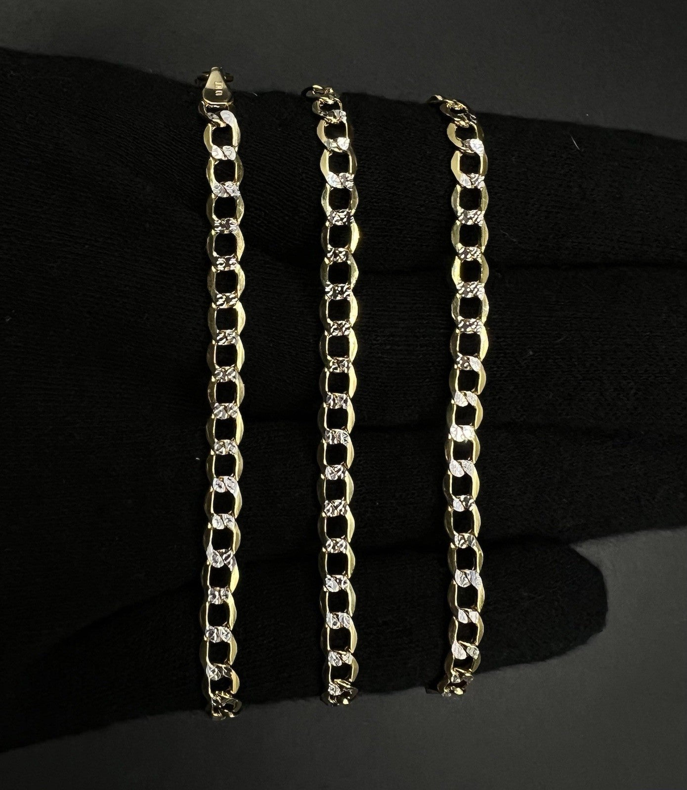 18” 10K Hollow Yellow Gold Diamond Cut Cuban Chain | 5.53g | 4.5MM Lobster Clasp