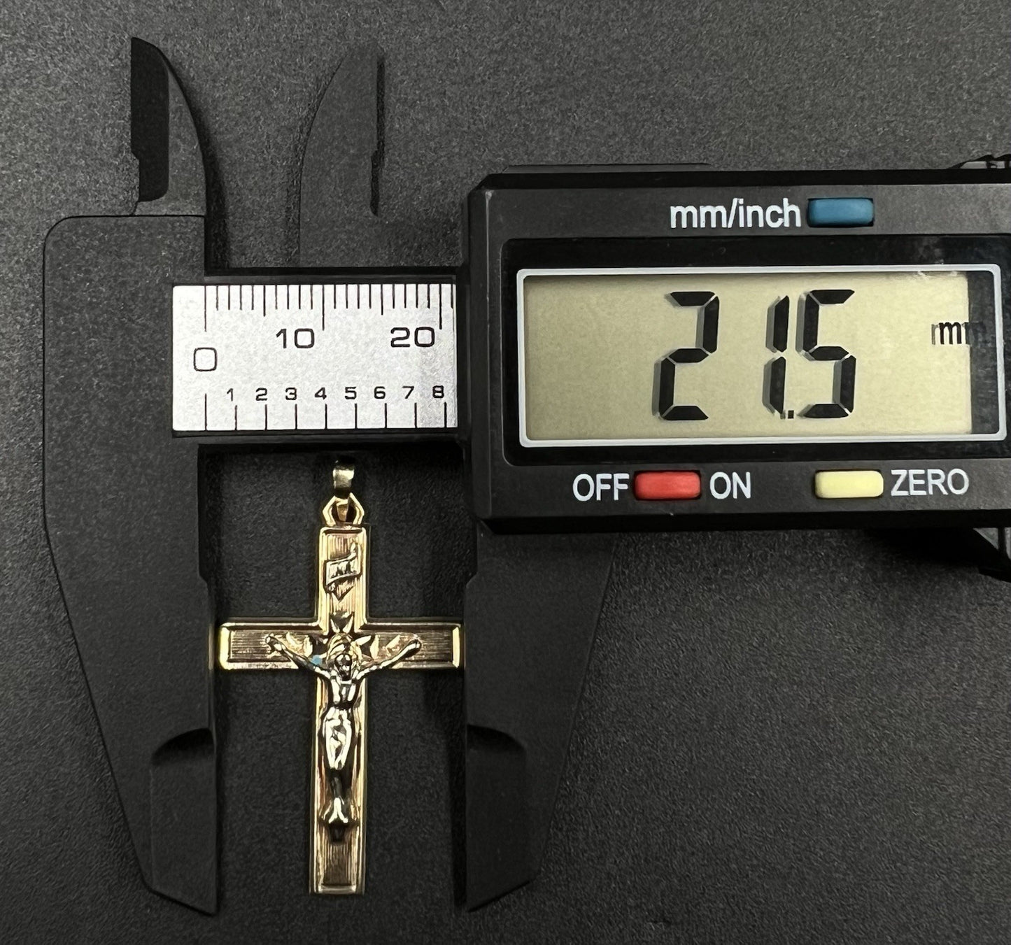 .85” x 1.4” 14K Hollow Two-Tone Gold Crucifix Pendant | 1.66g | 2.5MM Bail |