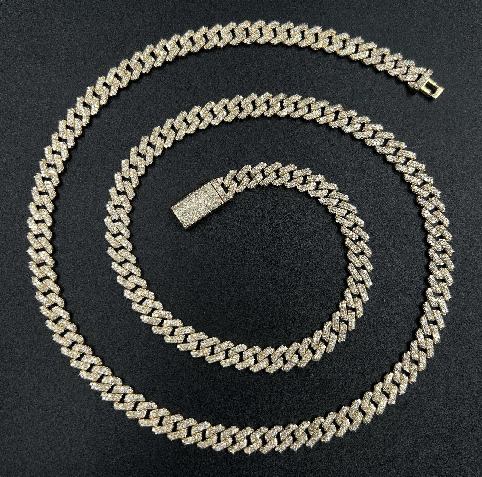 24” 10K Solid Gold Natural Diamond Miami Cuban Link Chain | 44.65g | 6ct | 6.9MM
