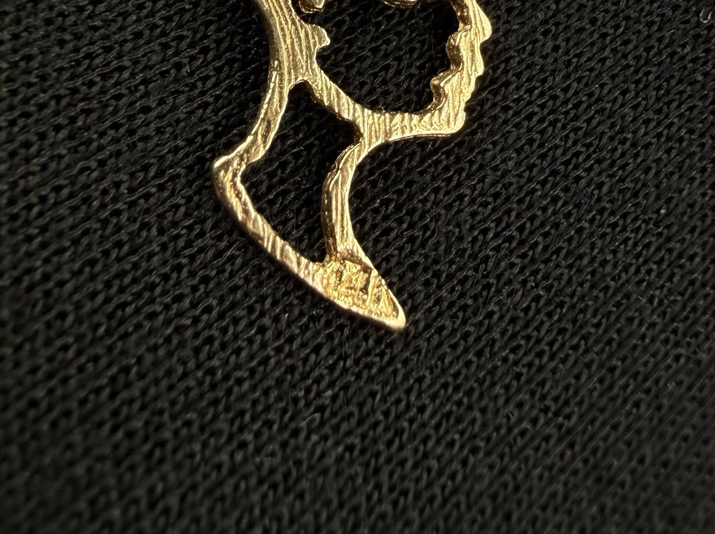 .57” 14K Semi Solid Yellow Gold Diamond-Cut Nefertiti Pendant .7g | 2mm Bail |