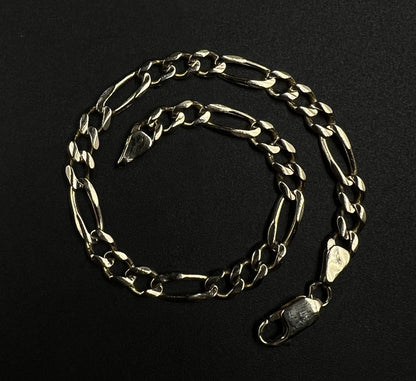 8.5” 14K Solid Yellow Gold Figaro Bracelet | 11.67g | 5.6mm | Italy | Lobster |