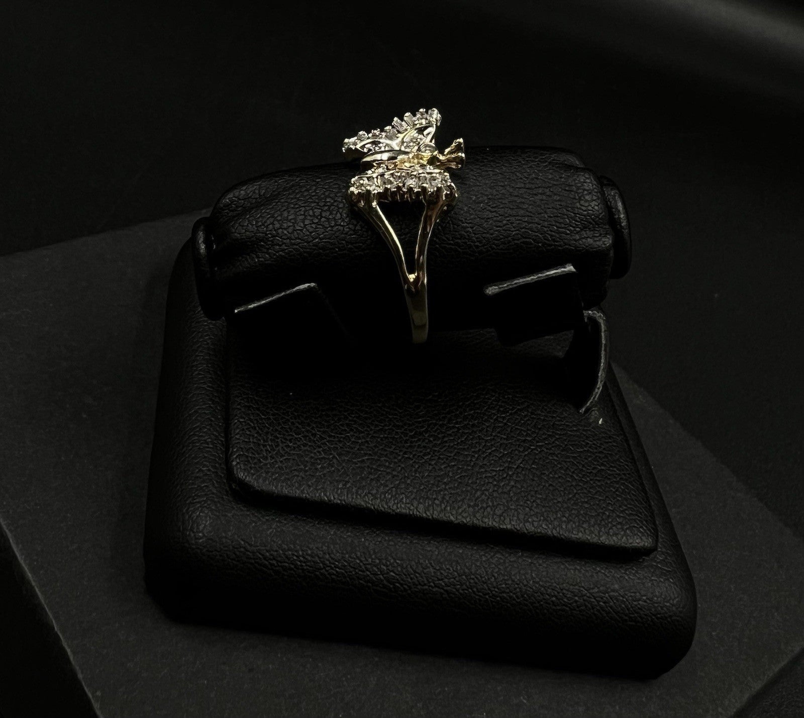 10K Solid Yellow Gold Natural Diamond Baguette Butterfly Ring ~.2ct Size 9 2.79g
