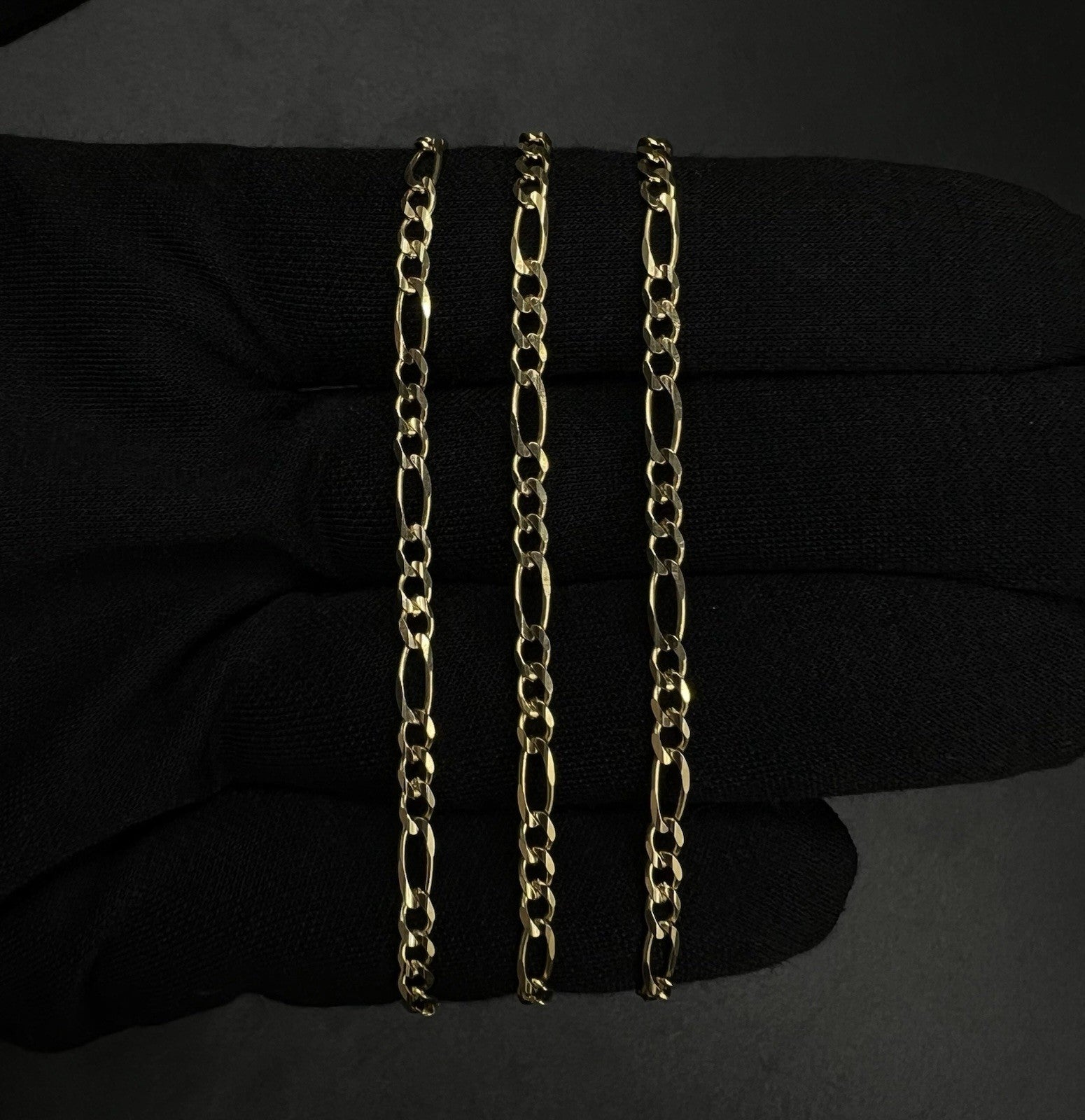 21.75” 14K Solid Yellow Gold Diamond Cut Figaro Chain | 9.04g | 3.2mm | Italy |